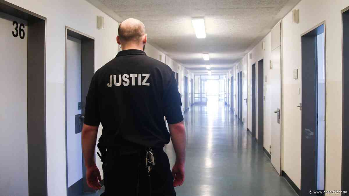 Sollen Hamburgs Beamte später in Pension gehen? Der Senat gibt eine klare Antwort
