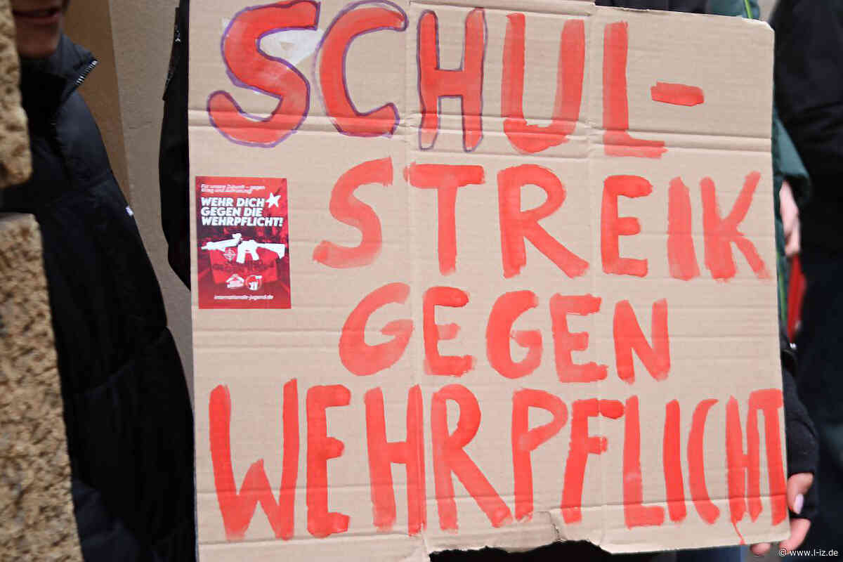 Freitag, der 25. September 2026: Schulstreik gegen Wehrpflicht, Handtaschenräuber gesucht, Leipzig-Prognose zur Einwohnerzahl