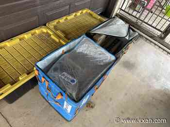 Couple's home mistakenly becomes Amazon hub, porch flooded with packages