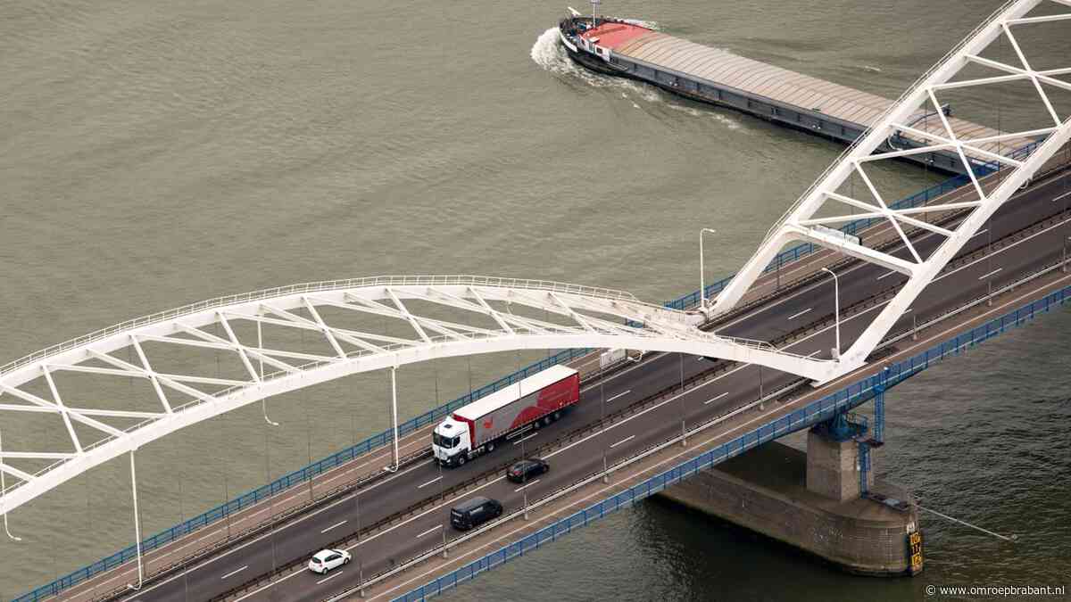 Henk huurt grond aan ‘de overkant’ door vrachtwagenverbod Merwedebrug