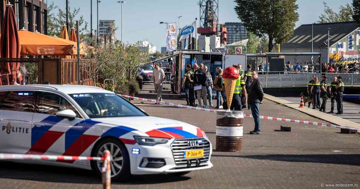 Dit weten we over dodelijke schietpartij Amsterdam: ‘Verdachte zat in gevangenis waar slachtoffer werkte’