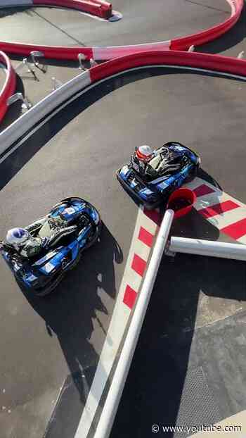Stop this is so cute - watch Carbono Karting now! 🎥