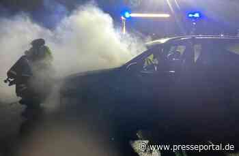FW Alpen: Pkw-Brand am Abend