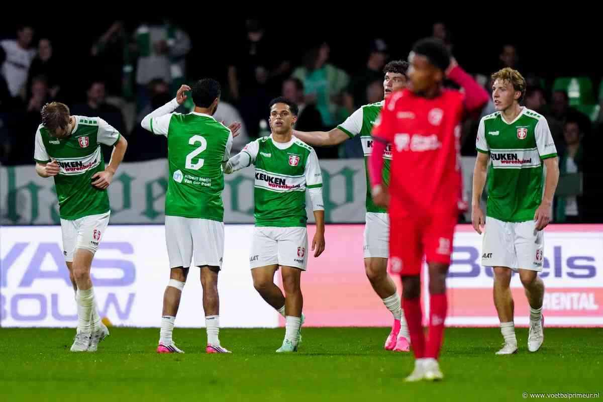 Almere City verzuimt koppositie te grijpen in knotsgek duel bij FC Dordrecht