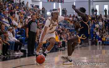 Pokes Host Northern Colorado in Exhibition Opener in Gillette