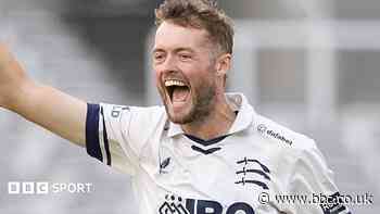 Promotion-chasing Northants in trouble at Middlesex