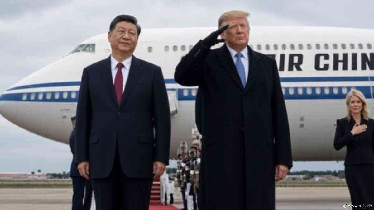 Seite an Seite mit Xi: Trump soll Staatsbesuchs-Foto mit KI manipuliert haben