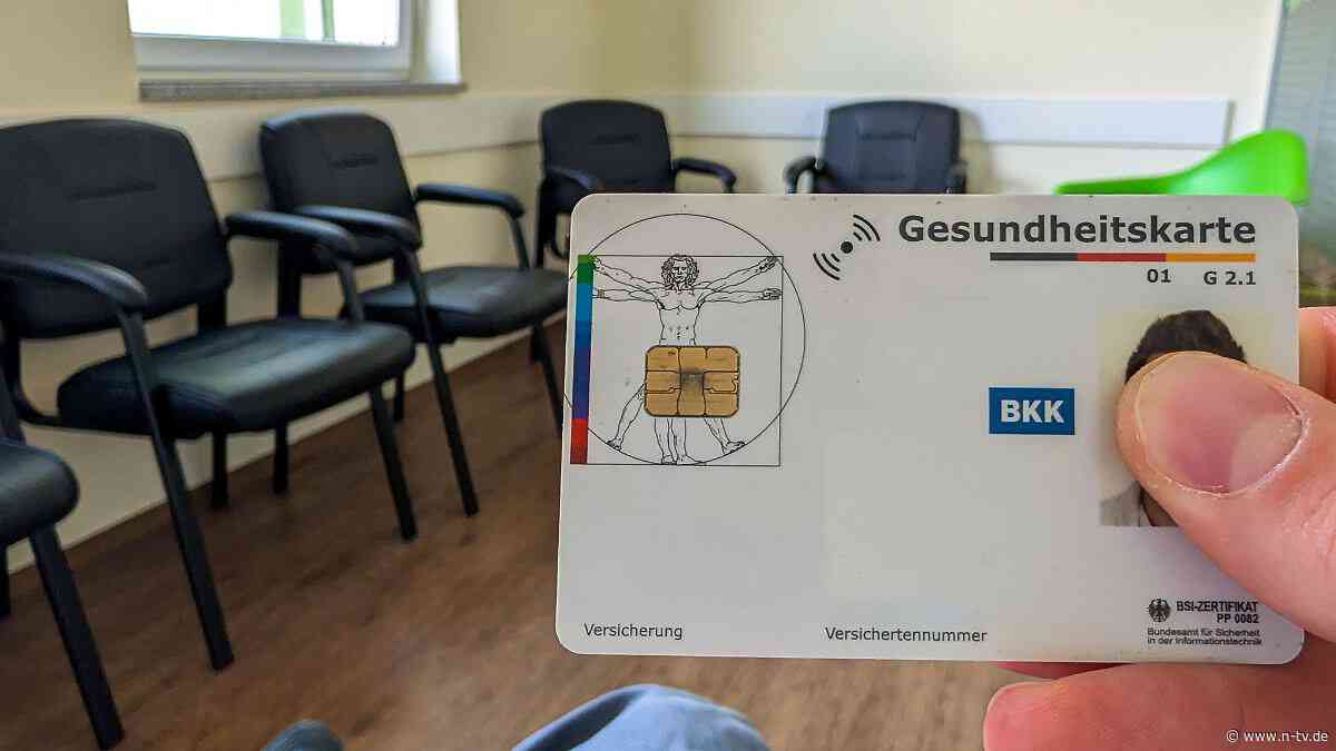 Gesundheitsreform ausweiten: Kassenchef fordert Zumutungen auch für Beamte
