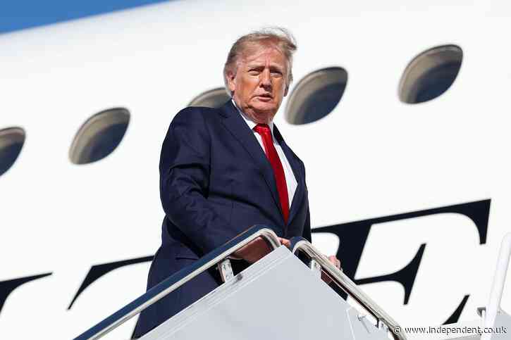 White House bans CNN from Air Force One for Trump trip to Tennessee