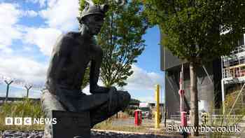 Mining statue unveiled at old Tinsley Towers site