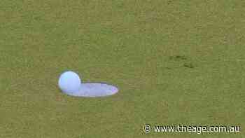 Aussie golf star shuts down crowd