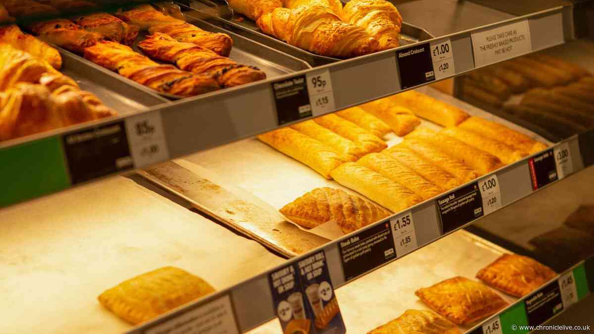 I used to work at Greggs – this is the ideal time to visit for hot and fresh food