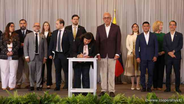 Venezuela: Acuerdan desbloqueo de medios digitales y Rodríguez niega trabas al retorno de Machado