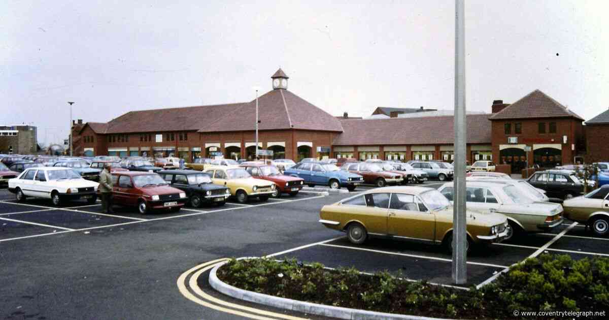 Shops we've loved and lost in Nuneaton town centre over the years - in pictures