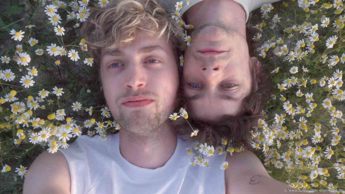Zwei Künstler und ihr früher Fluchtimpuls: Kunstverein Augsburg zeigt eindrucksvolle Videoarbeit
