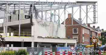 Minister geeft startsein voor bouw appartementen op plek V&D Hengelo