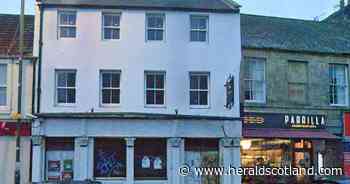 Empty pub set to be high end restaurant after decade of closure