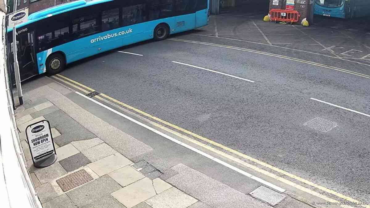 Watch moment Arriva ghost bus slams into Tamworth homes after eerily rolling out of depot