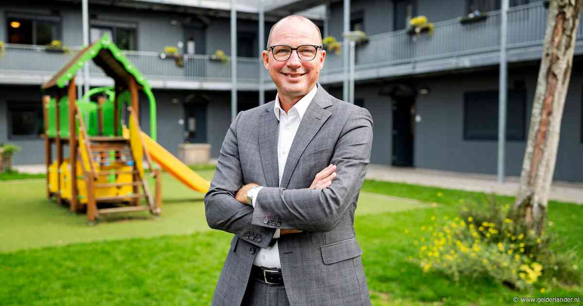 COA-topman wil af van noodopvang, realiteit is anders: ‘Komende maanden sluiten we meer locaties dan we openen’