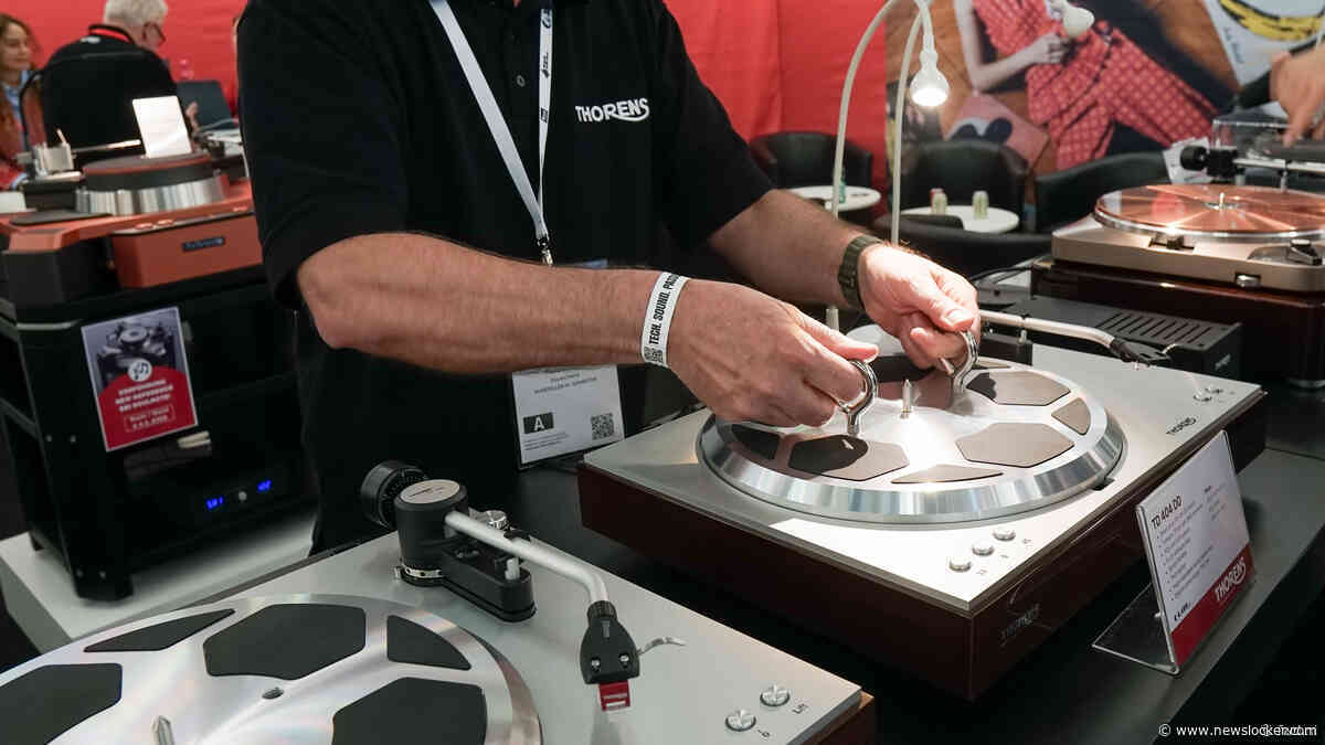 Review: Thorens TD 404 DD – Thorens biedt beste van beide werelden