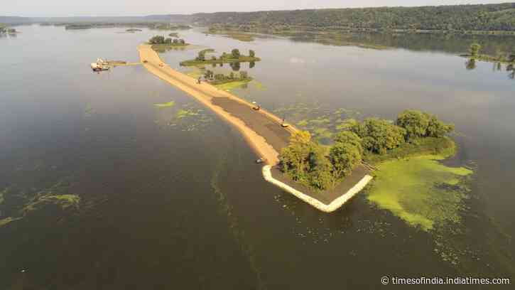 Mississippi River islands near Iowa are disappearing; $40M project to restore 630 acres of habitat