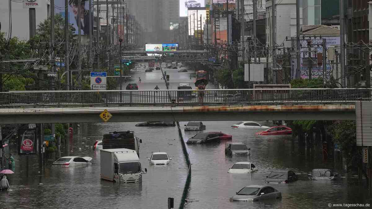 Überschwemmungen: Behörden rufen Katastrophenfall in Bangkok aus