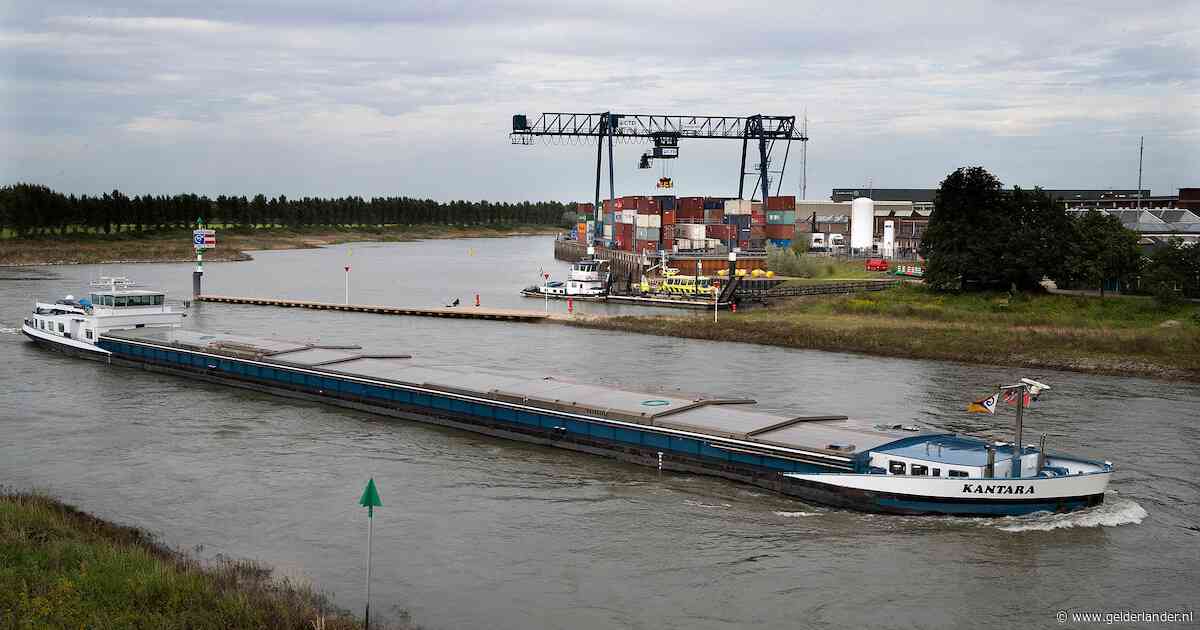 Grote impact nu schepen meer dan 100 kilometer moeten omvaren vanwege eenrichtingsverkeer op IJssel