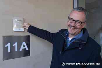Preis für Geyers Eric-Frenzel-Sporthalle: Plakette für Gebäude übergeben
