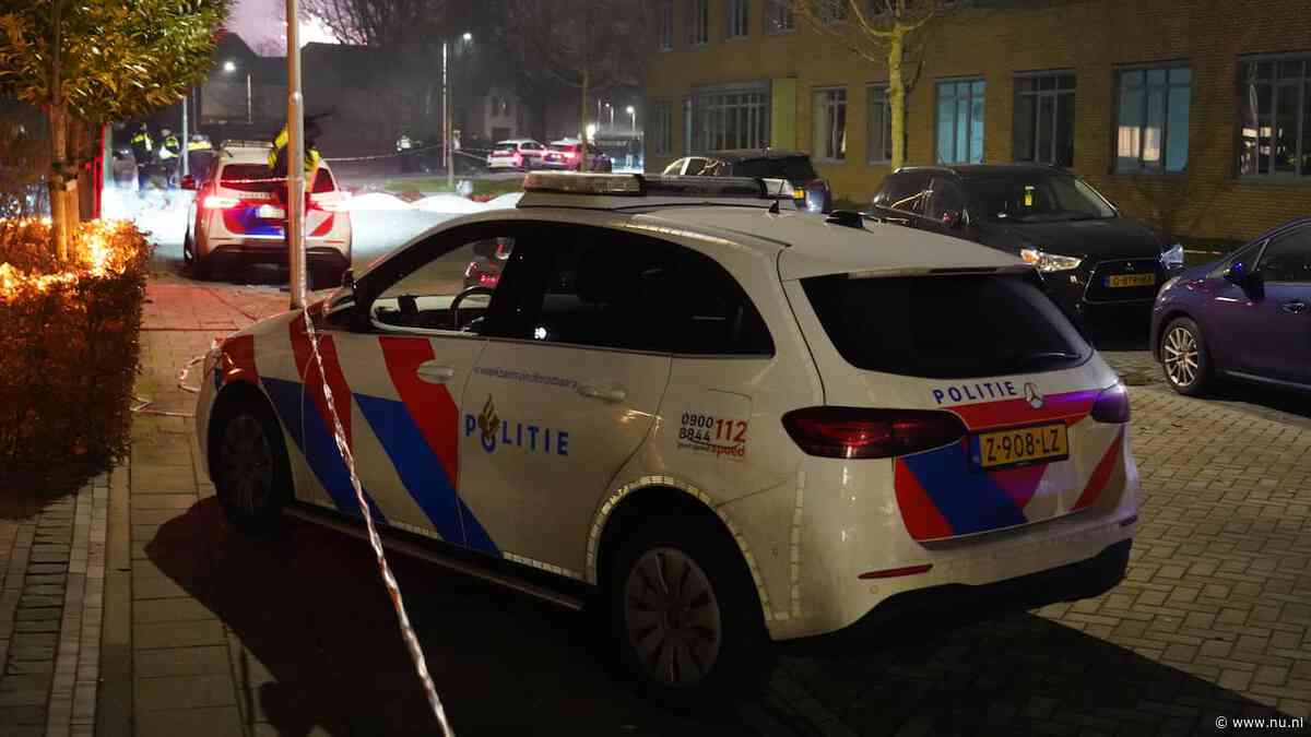 Politie lost meerdere schoten in Someren na bedreiging met vuurwapen