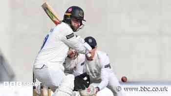 Sussex in dominant position against Hampshire