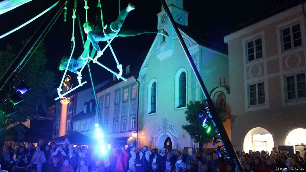 Gratis-Eintritt, später Ladenschluss und viel Mut: Grenzenlose Kunstnacht