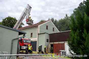 Schwere Brandstiftung: Feuer in Partyscheune in Waldheim