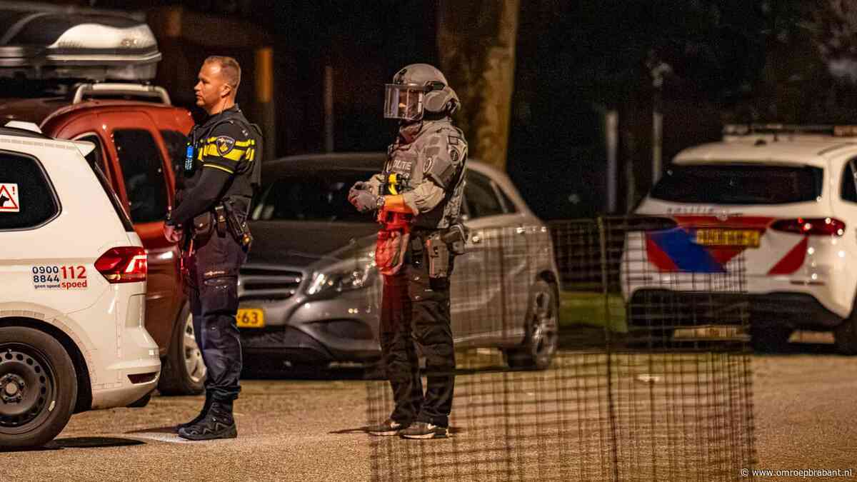 Agent schoot ook gericht op auto in Someren, bestuurder reed op hem in