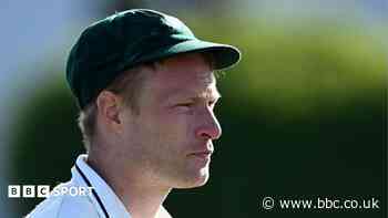 Waite helps Pears build big lead over Derbyshire
