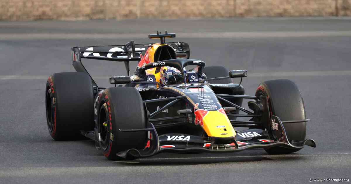 LIVE Formule 1 | Max Verstappen direct volop in gevecht met Lewis Hamilton, probleemloze start George Russell
