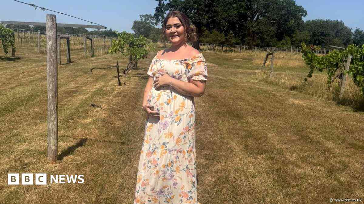 Woman pregnant years after life-saving transplant