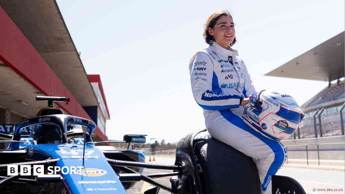 Chadwick says driving F1 car 'top of bucket list'