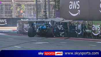 Albon slams into the wall and brings out safety car