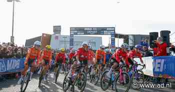 Nederland voert peloton aan richting eerste klim, kopgroep krijgt weinig ruimte