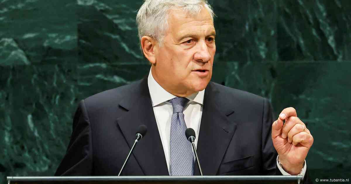 ‘Kies een vrouw met een langere rok als echtgenote’: Italiaanse minister onder vuur na advies aan jonge mannen