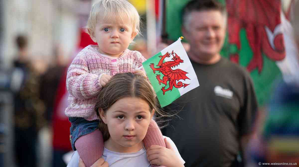 Welsh independence march fills the streets of Aberystwyth
