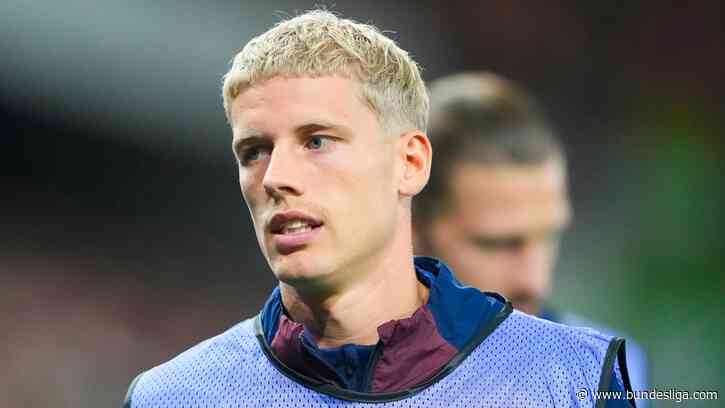 Hamburg's Albert Grønbæk set for injury lay-off after muscle tear on international duty