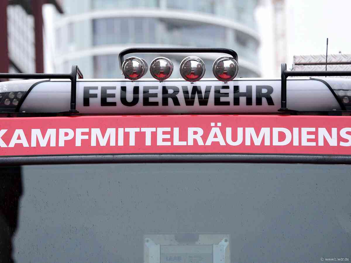 Bomben-Sprengung am Rheinufer in Bornheim-Hersel