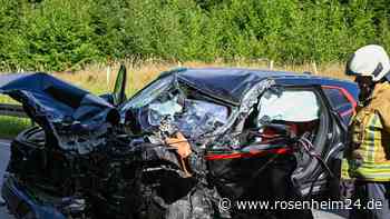 Unfall bei Feldkirchen-Westerham: Frau (43) aus Kreis Rosenheim erlitt bei Kollision Milzriss