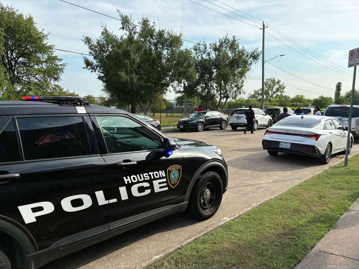 17-year-old suspect arrested in connection with star Houston athlete's death