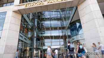 Reizgasattacke an der Europapassage – mehrere Menschen verletzt