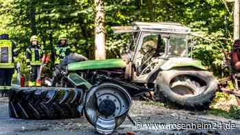 Heftiger Unfall auf B306 bei Traunstein – zwei Verletzte bei Crash mit Traktor