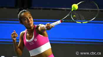 Quebec's Leylah Fernandez rallies to reach final in Singapore