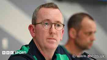 Republic of Ireland to wear black armbands for Israel game