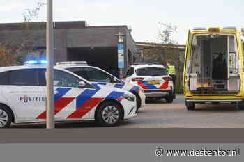 Veel politie en hulpdiensten bij zorginstelling in Deventer na melding van steekincident